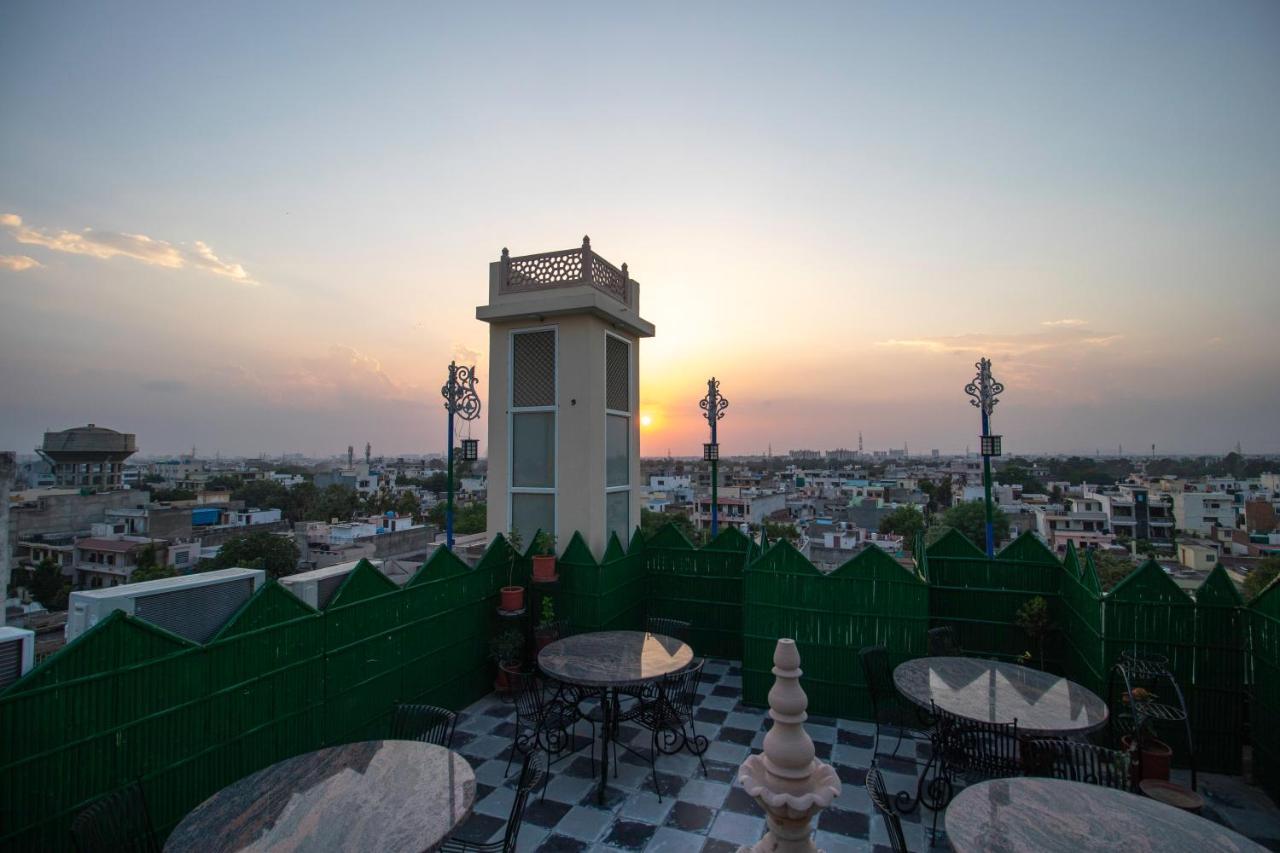 Hotel Aayat Palace Jaipur Luaran gambar